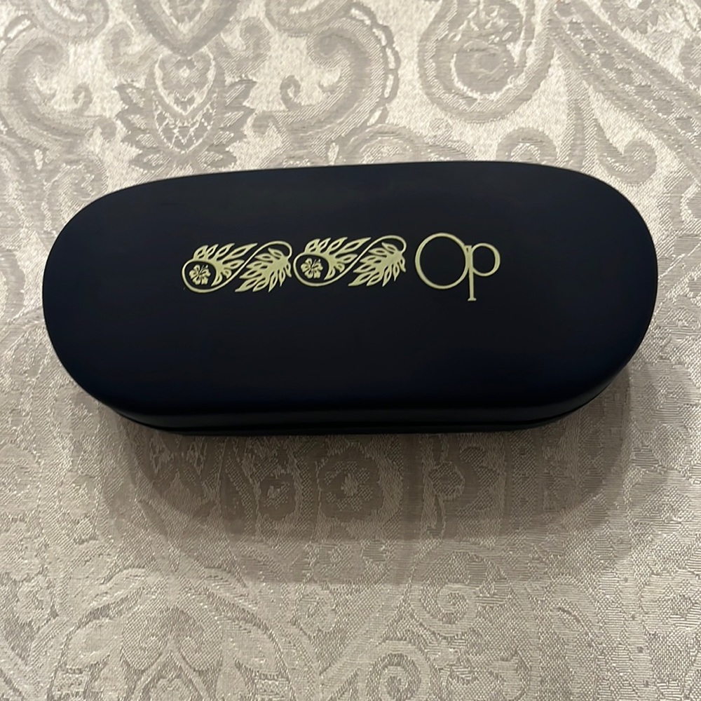 Ocean Pacific (OP) Sunglass Case. In almost new condition.